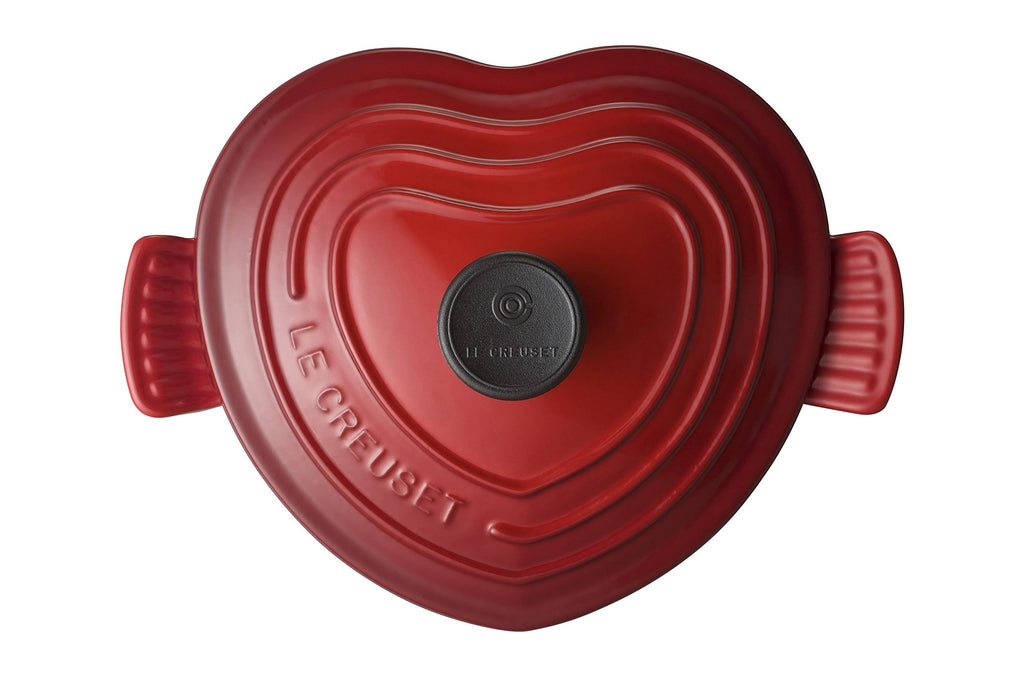 Red Enameled Cast-Iron 2-Quart Heart Casserole F509