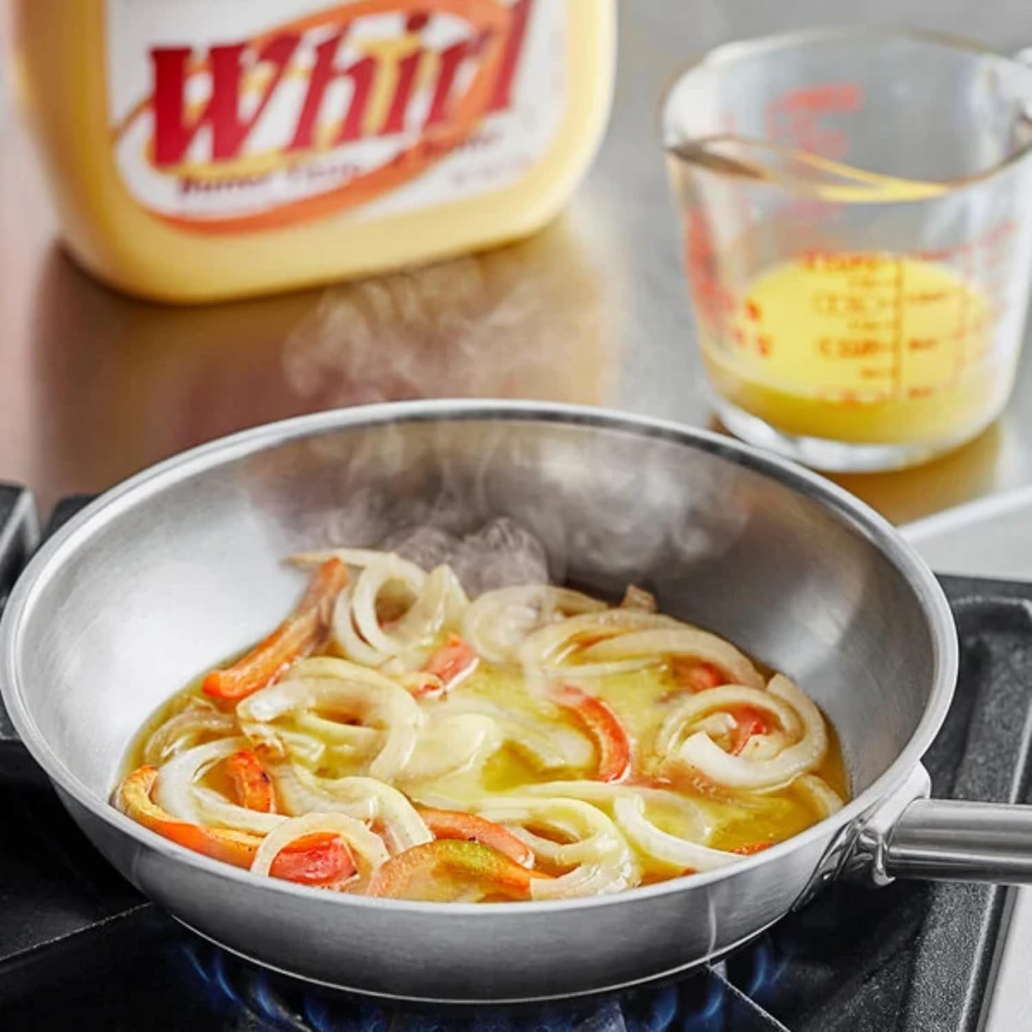 1 Gallon Liquid Butter Flavor Oil and Garlic Liquid Butter Flavor Oil with Measuring Spoons R847156