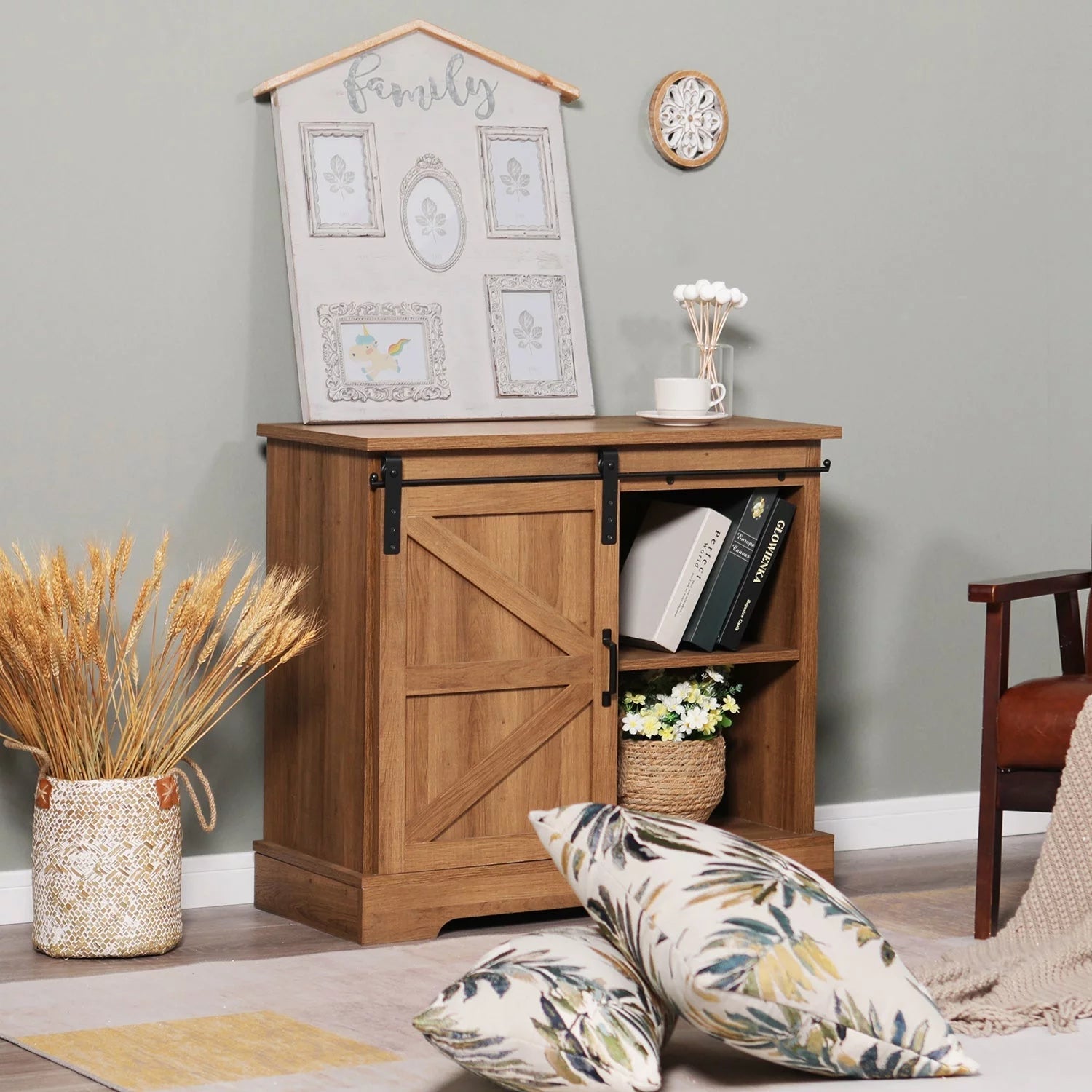Brown Sliding Barn Door Storage Cabinet Sideboard Y771