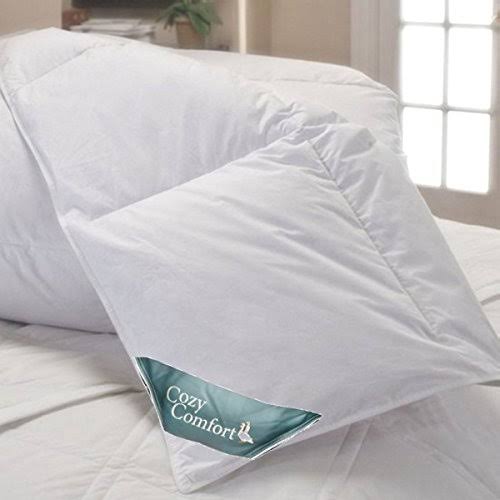 White 120 inch x 98 inch Down Alternative Comforter M6418