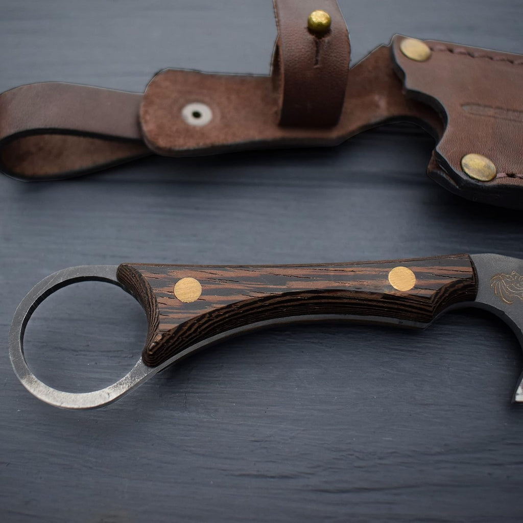 Fixed blade knife made of Stainless Steel with Wenge Wood Handle and Leather Sheath S100031