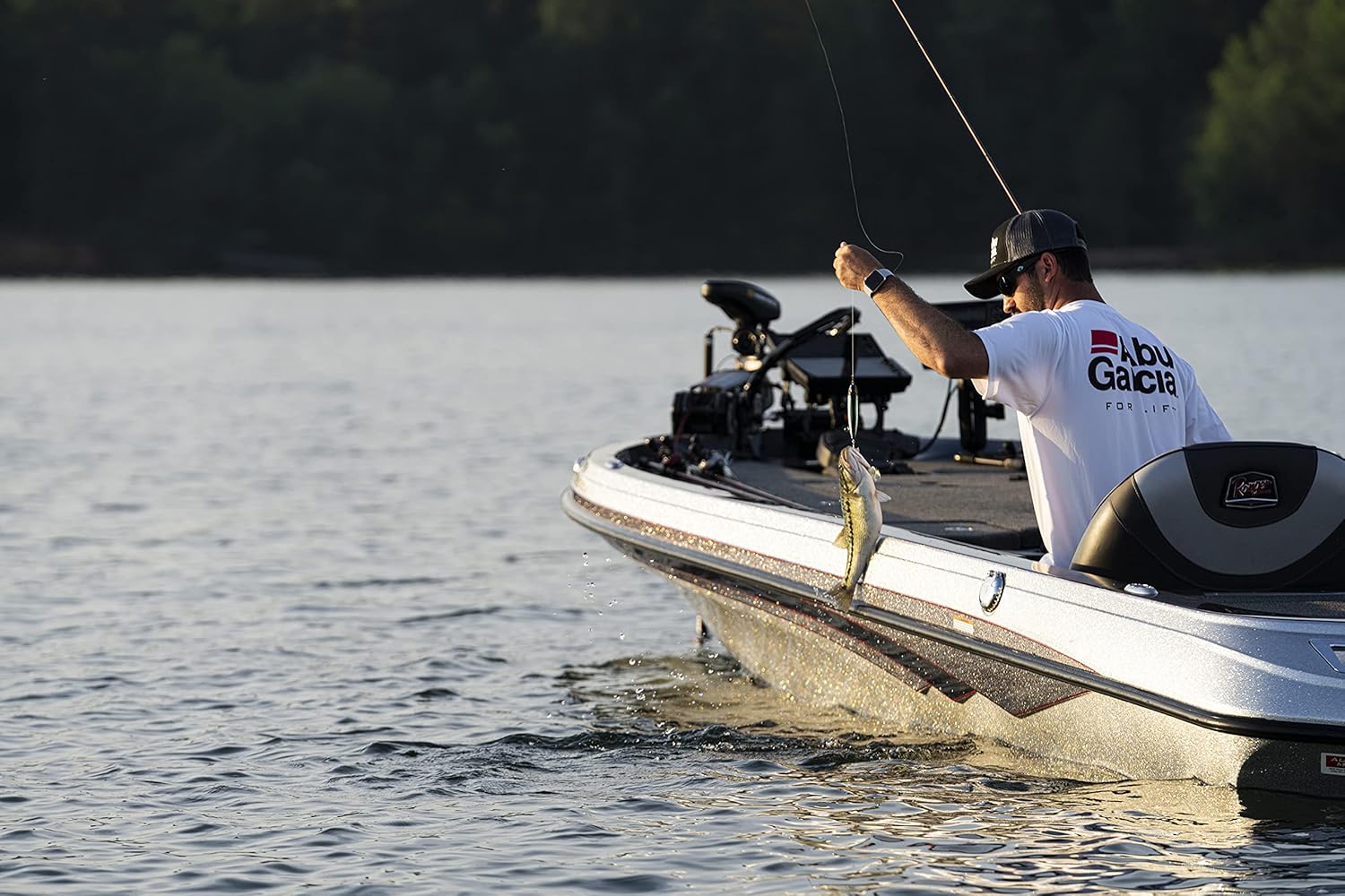 Spinning Reel and Fishing Rod Combo V20688