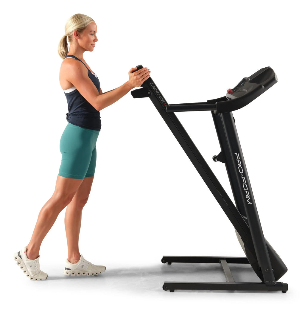 Treadmill with 5" Display D755173