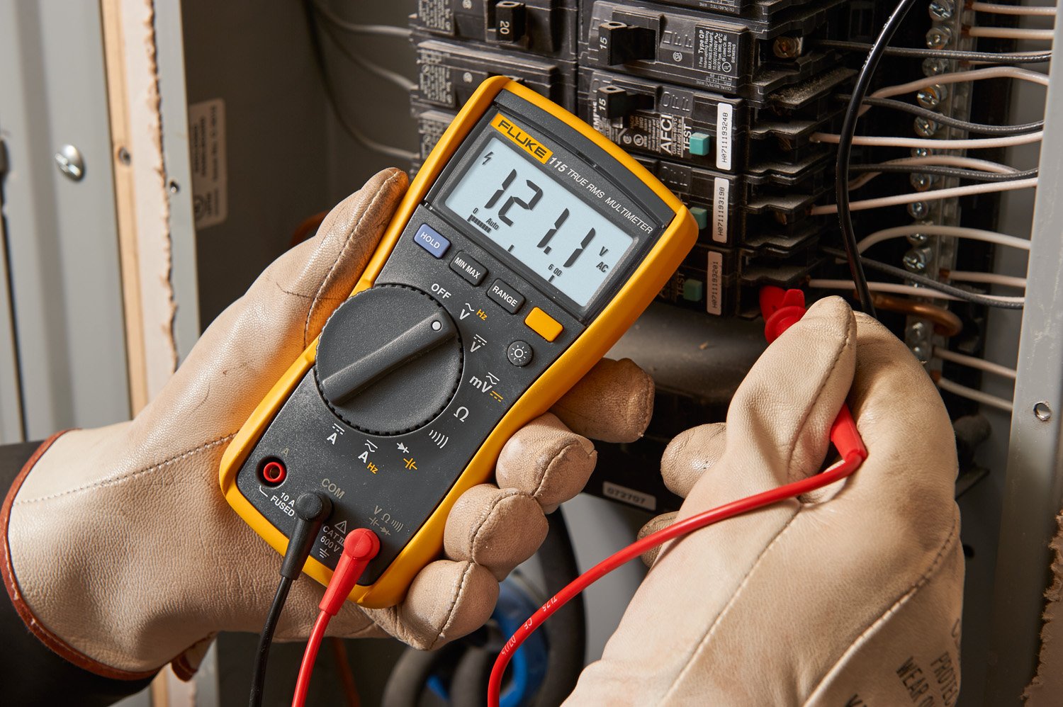 Digital Multimeter M943
