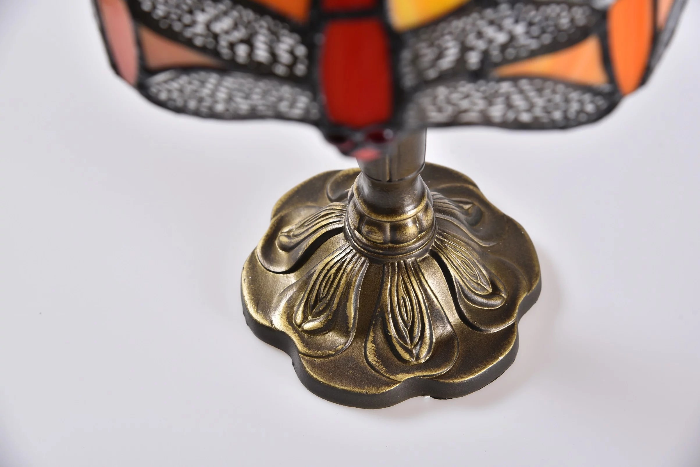 Tiffany Table Lamp Stained Glass Red Bronze Desk Light P327521
