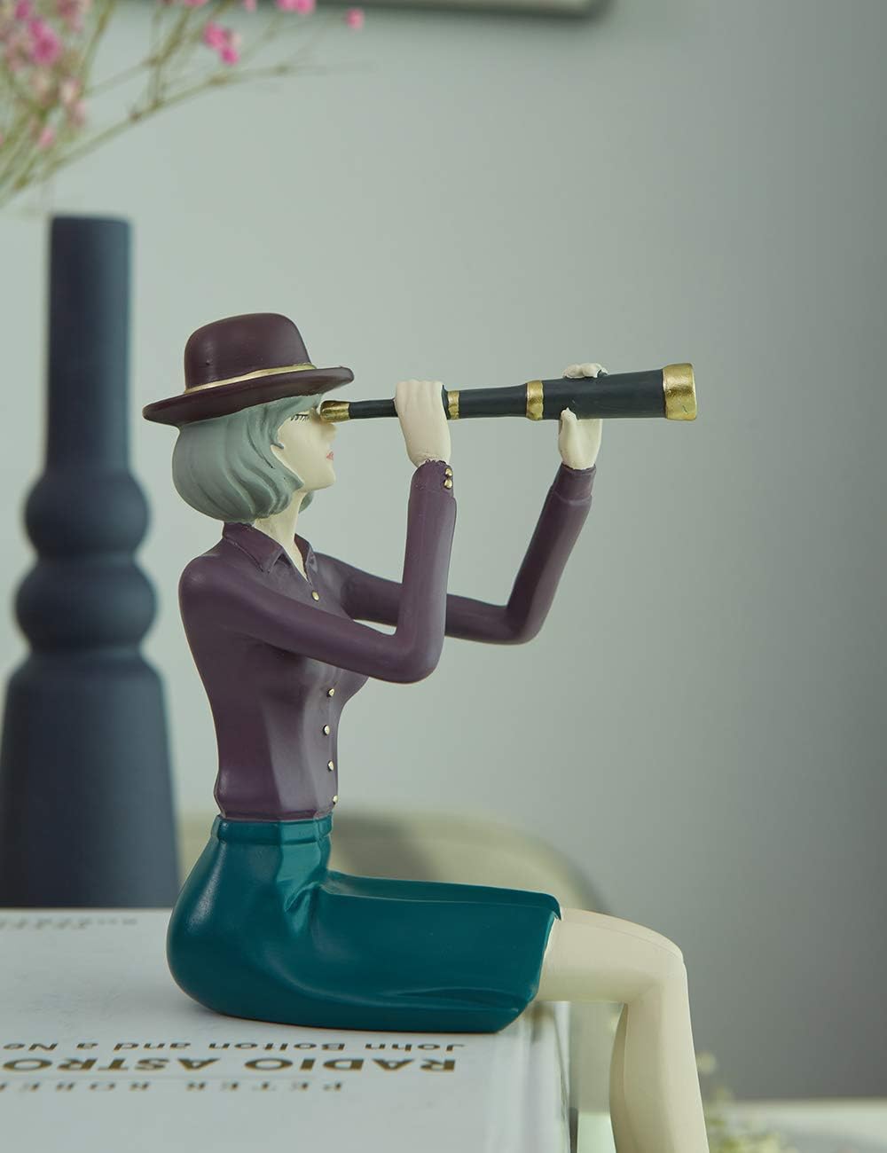 Modern Home Decor Sculpture Woman Figurine Statue Table Centerpiece Crafts Polyresin Arts Multi Color 8.7inch K9603