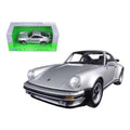 Silver 1/24 Diecast Model Car B4566