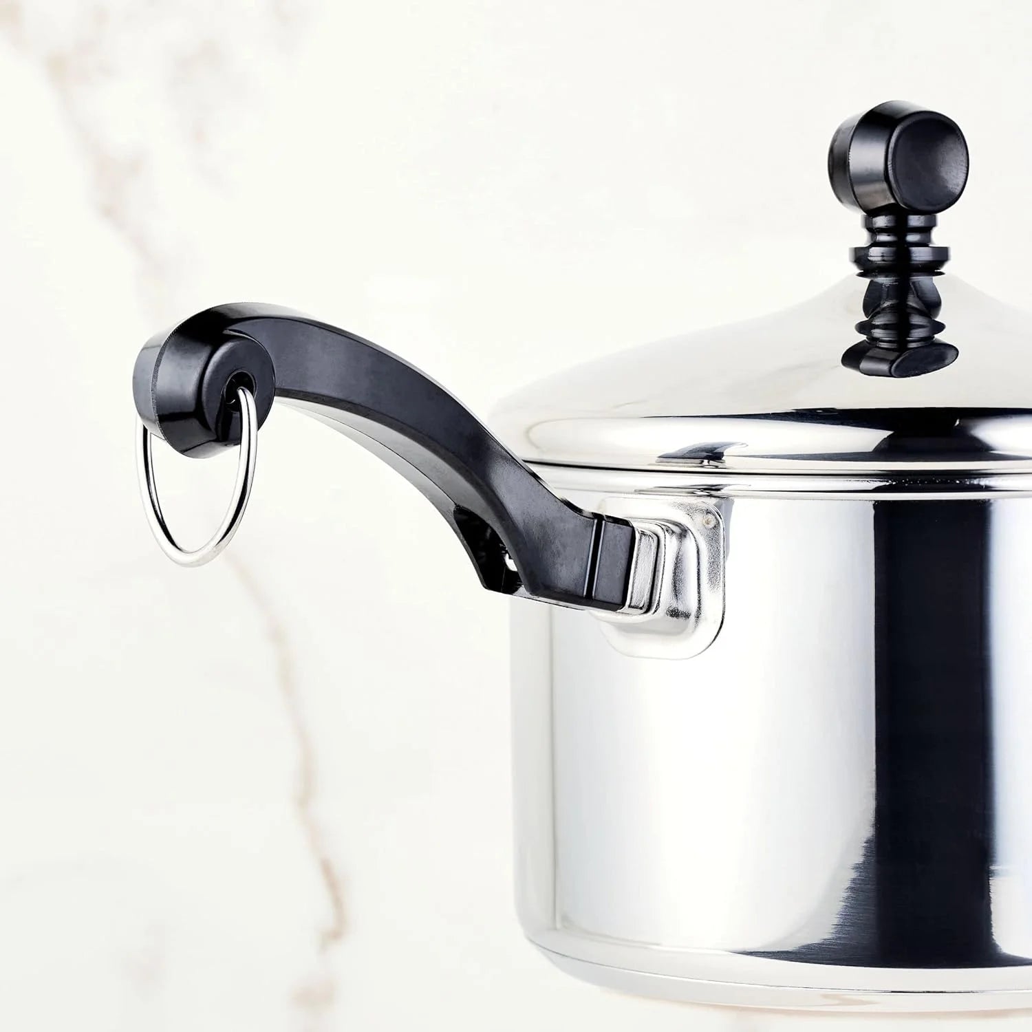 3 Quart Stainless Steel Sauce Pan with Lid X8044