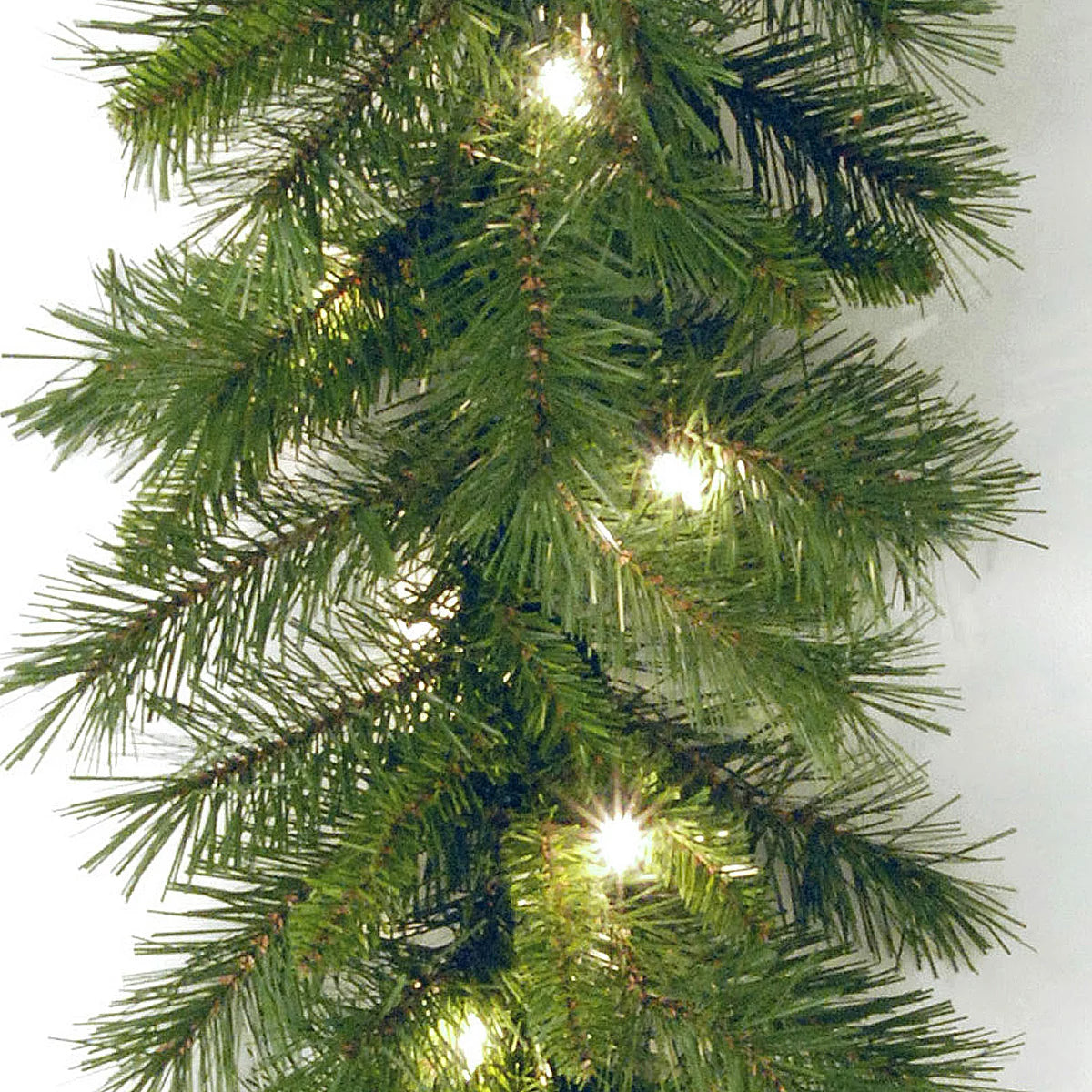 Pre-Lit Artificial Christmas Garland, Green, White Lights, 9 Feet R578050
