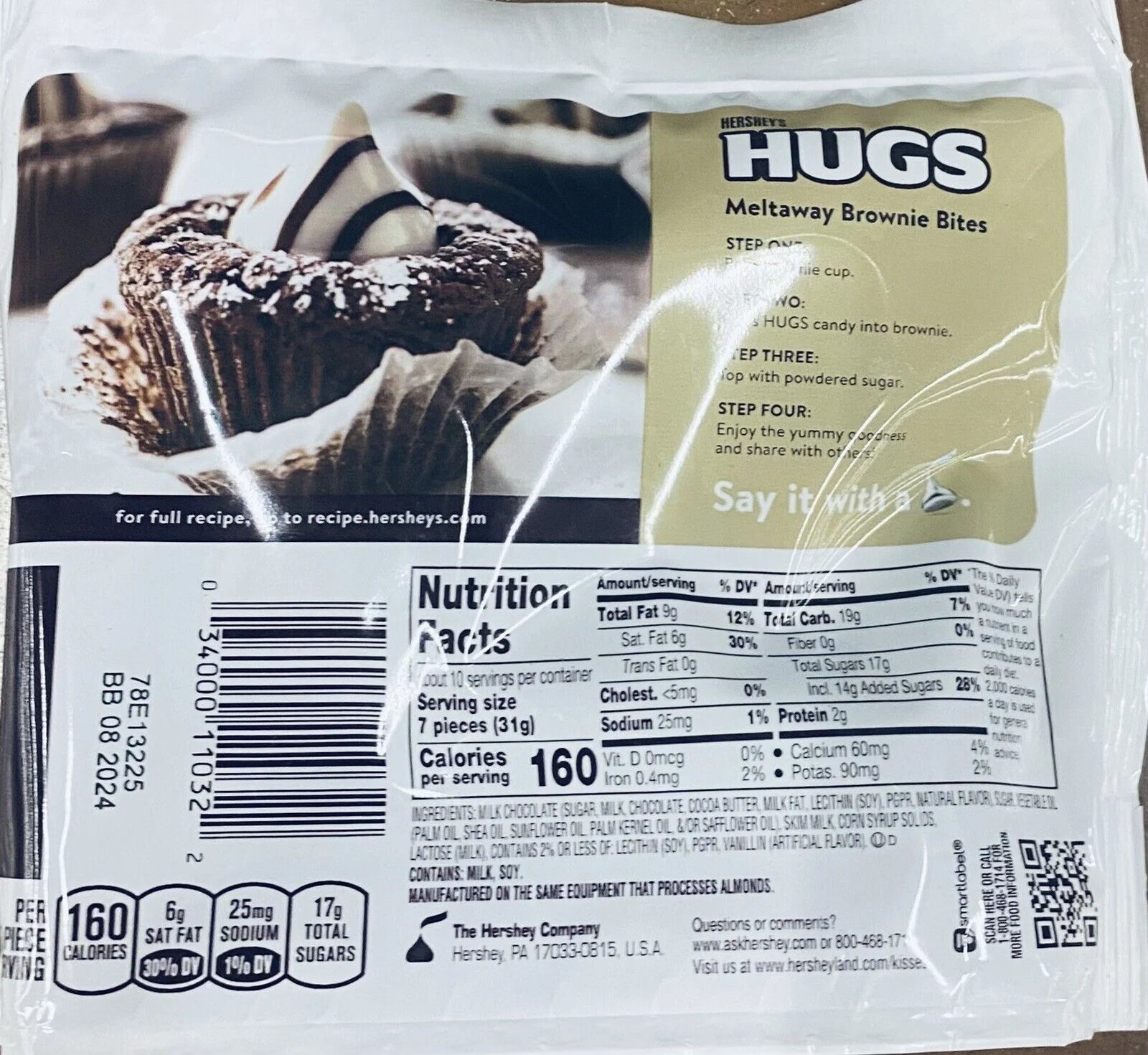Milk Chocolate and White Creme Candy 10.6 Oz Bag J383670