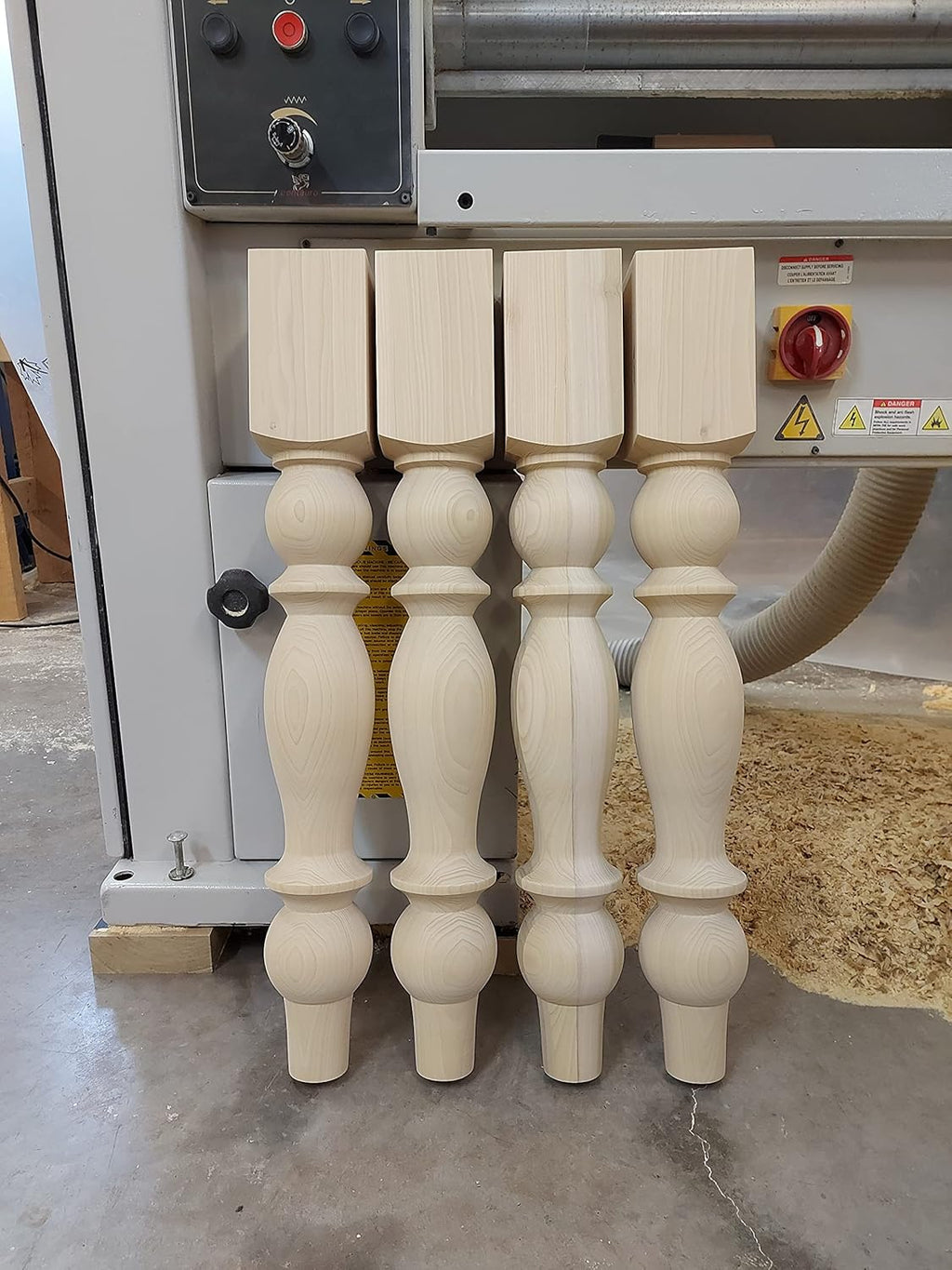 Set of 4 Turned Wood Table Legs A9560