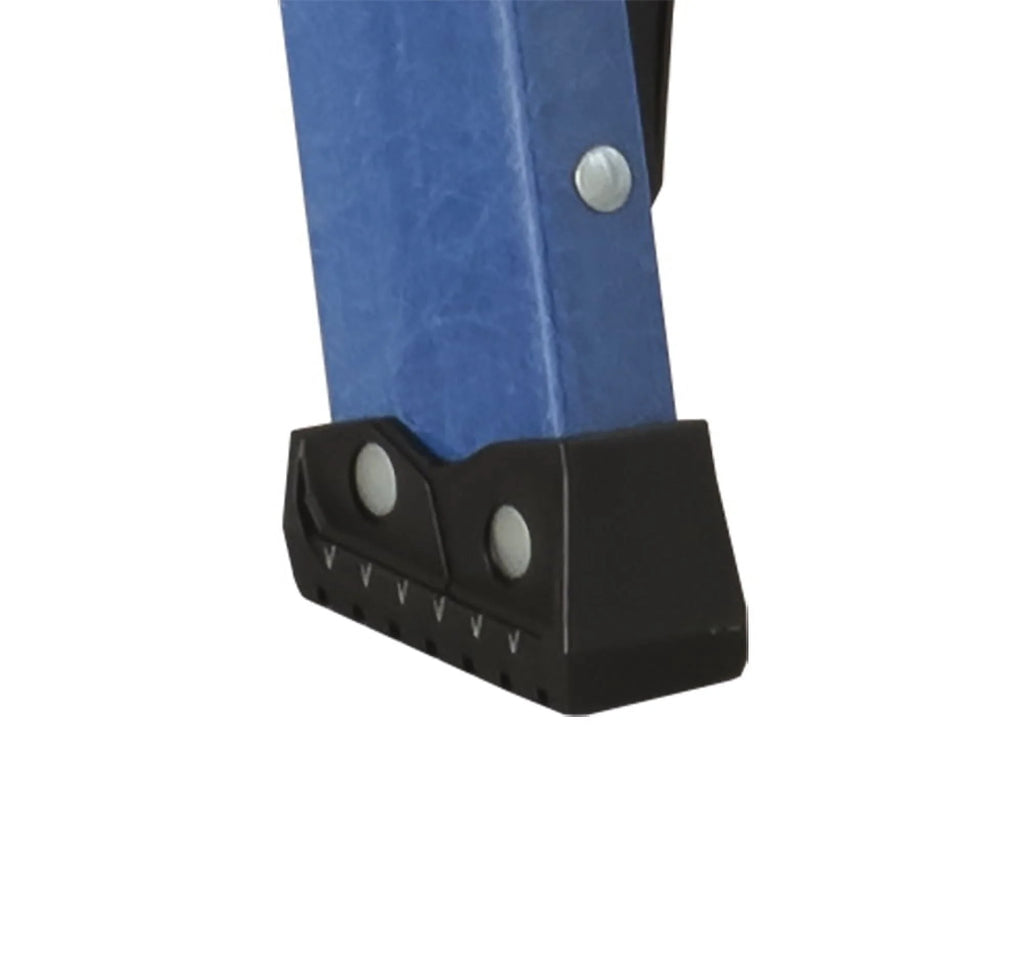 6 ft Fiberglass Step Ladder L877450