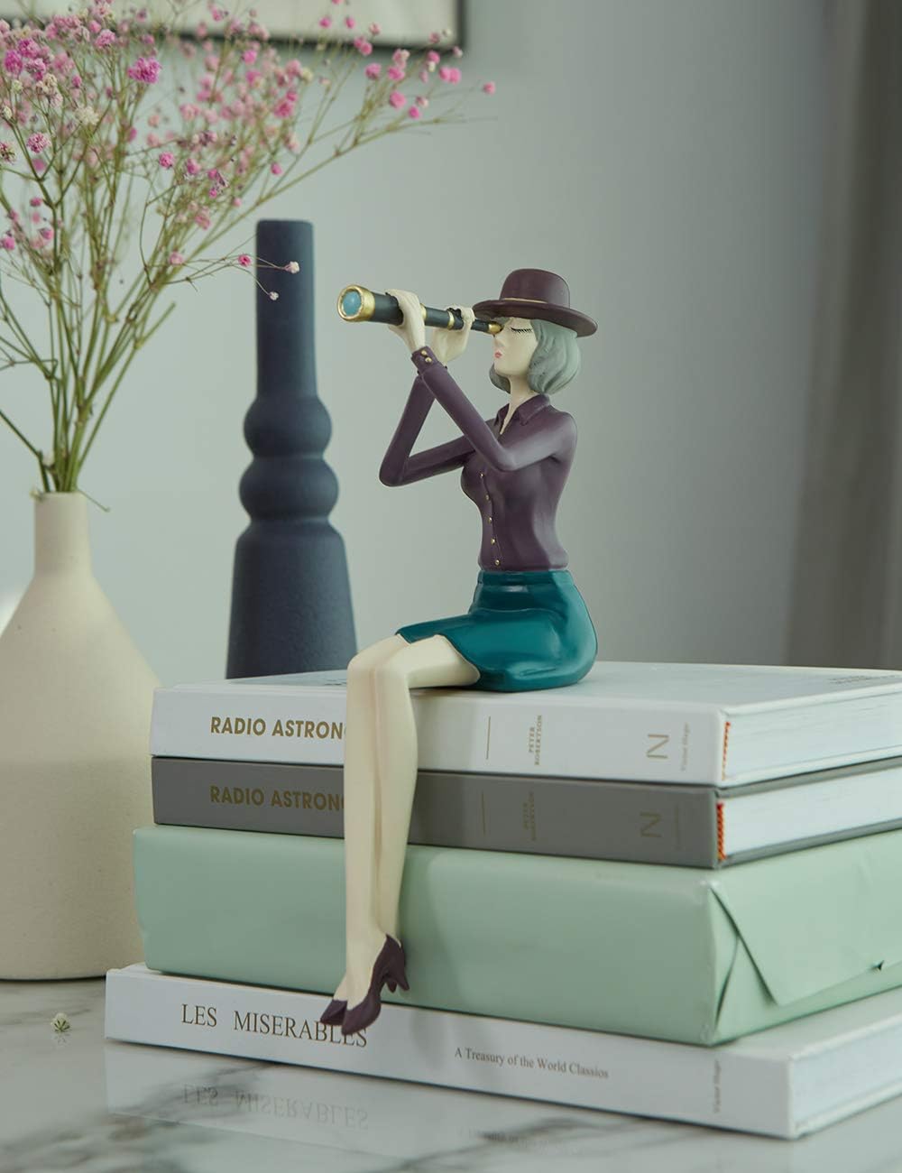 Modern Home Decor Sculpture Woman Figurine Statue Table Centerpiece Crafts Polyresin Arts Multi Color 8.7inch K9603