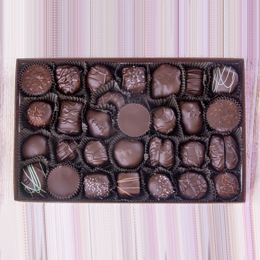Deluxe Assortment Dark 2lb B770