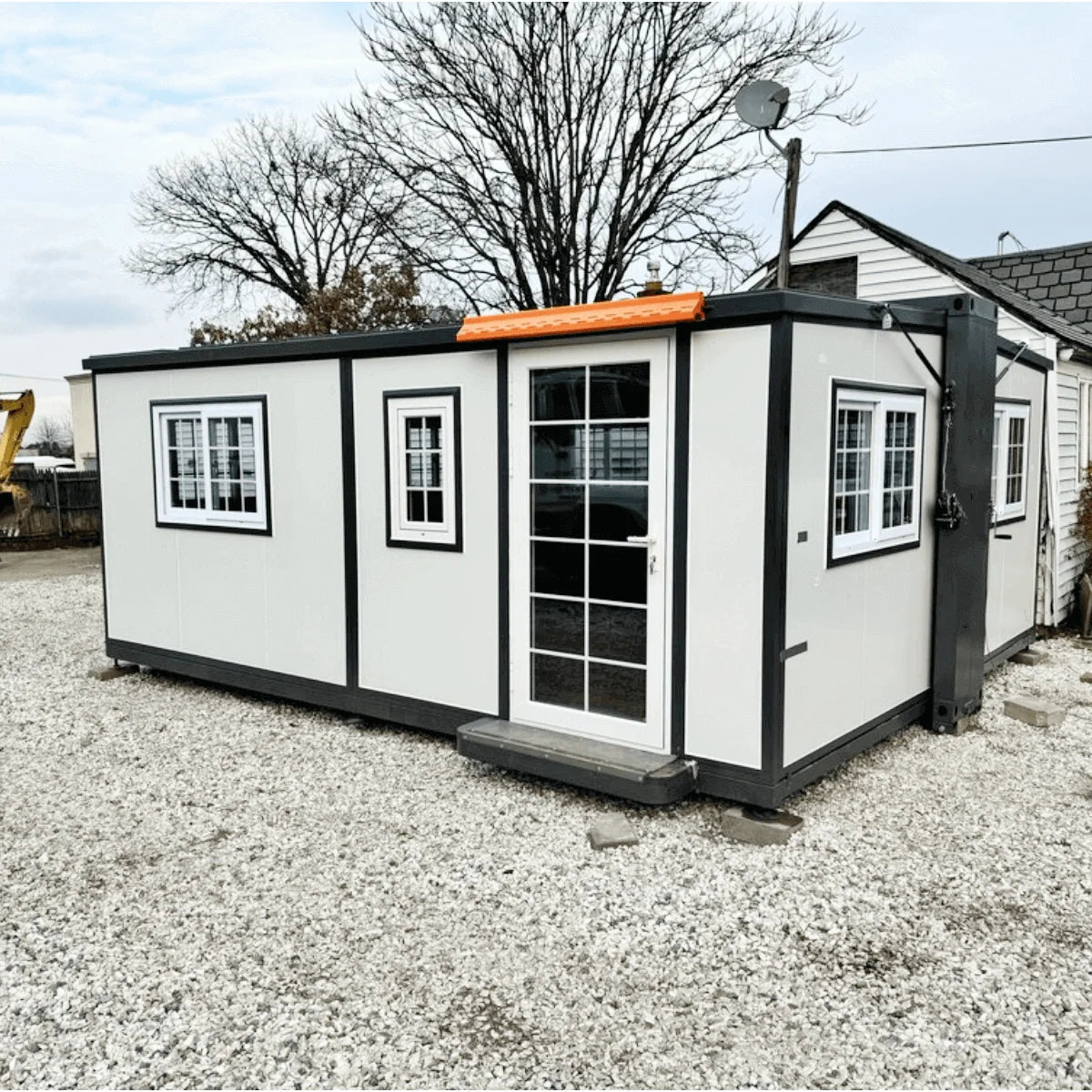 Expandable Prebuilt Home U774