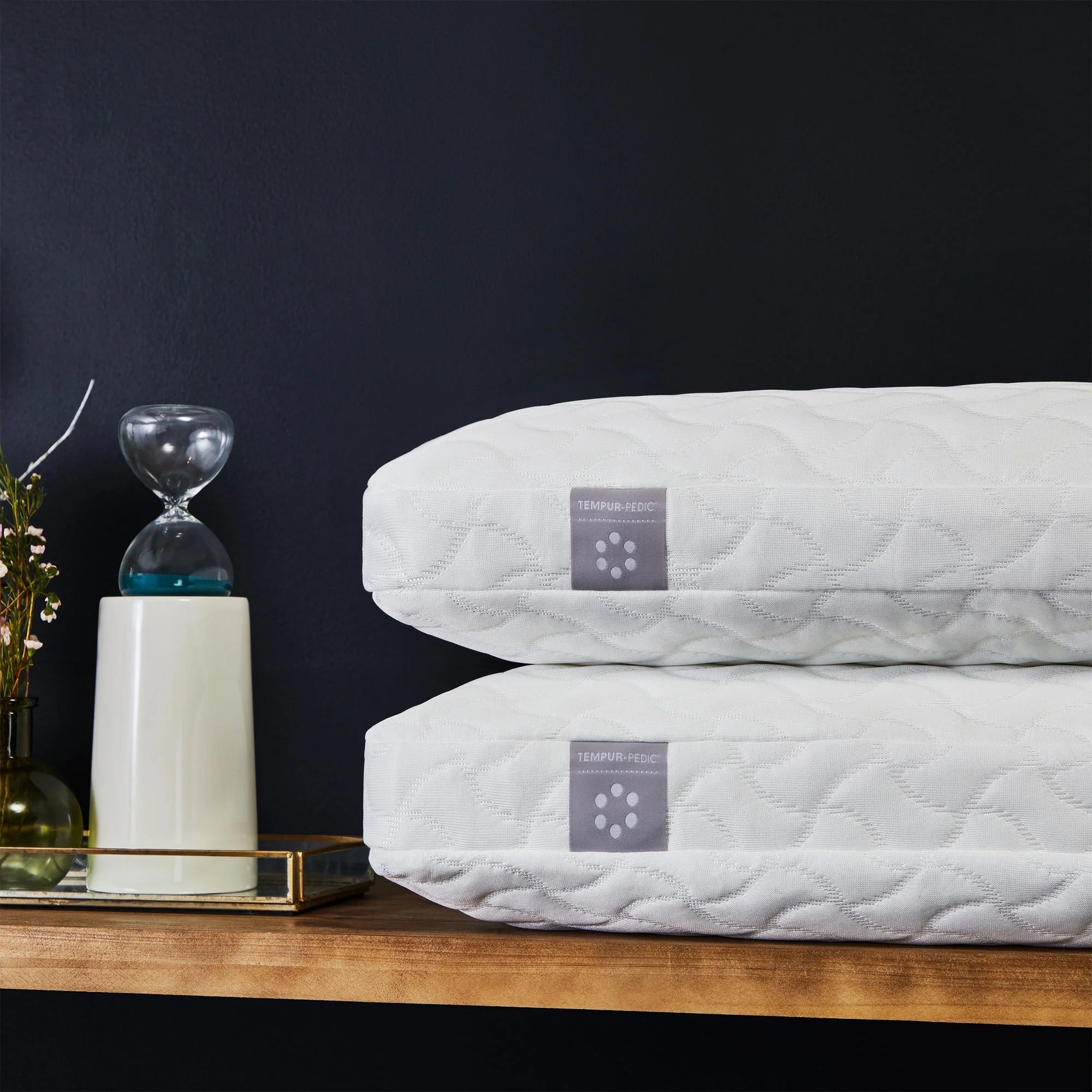Queen 2 Pack Memory Foam Bed Pillow W4029