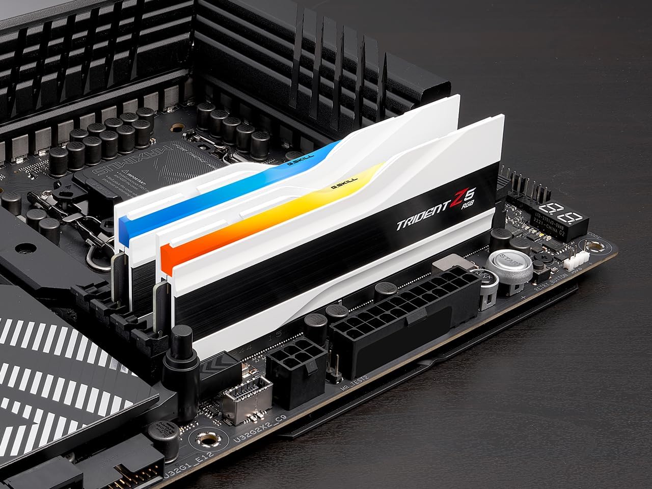64GB (2 x 32GB) DDR5 6400 Desktop Memory C588993